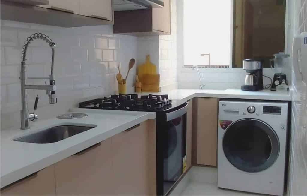 Cozinha com Lavanderia para Apartamento Pequeno