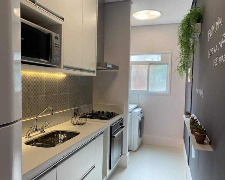 Cozinha Planejada de Apartamento Pequeno: +50 Ideias